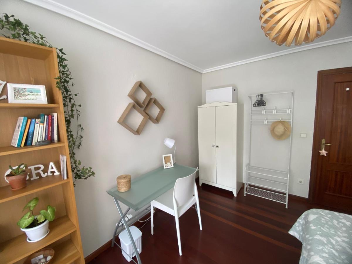 Habitacion Privada Para 2 Personas A 10 Min De La Playa Santender Kültér fotó